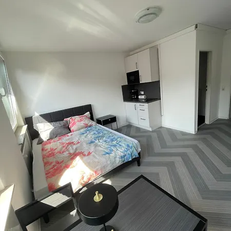 Aparthotel Livin *